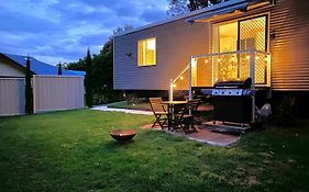 Entire Self-Contained Cabin On The Beautiful Mountain